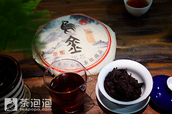 乌金熟茶和良品熟茶,情结茶