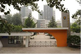 看到聊城这所学校的老师介绍，我有种想复课的感觉！