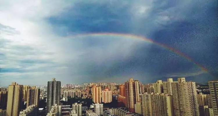 陕视新闻：西安人在这里海淘竟然能够这么便宜？