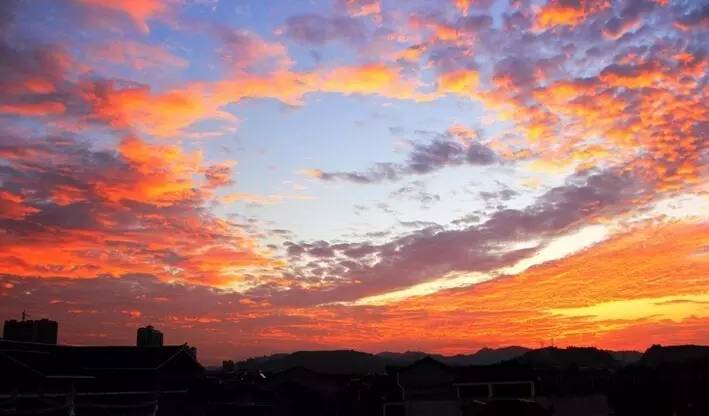 陕视新闻：西安人在这里海淘竟然能够这么便宜？