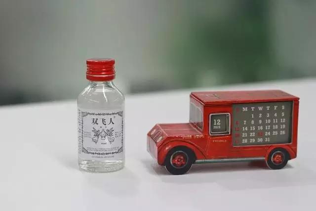 去香港能够带多少护肤品化妆品,去香港哪些常用药不能带