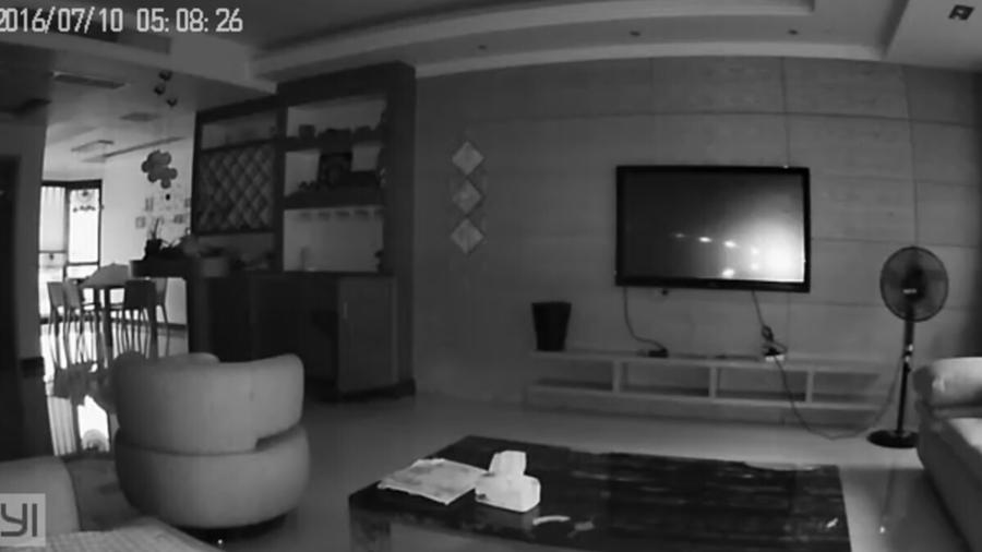 小米小蚁云台版拆解,小米小蚁智能摄像机能够外地看吗