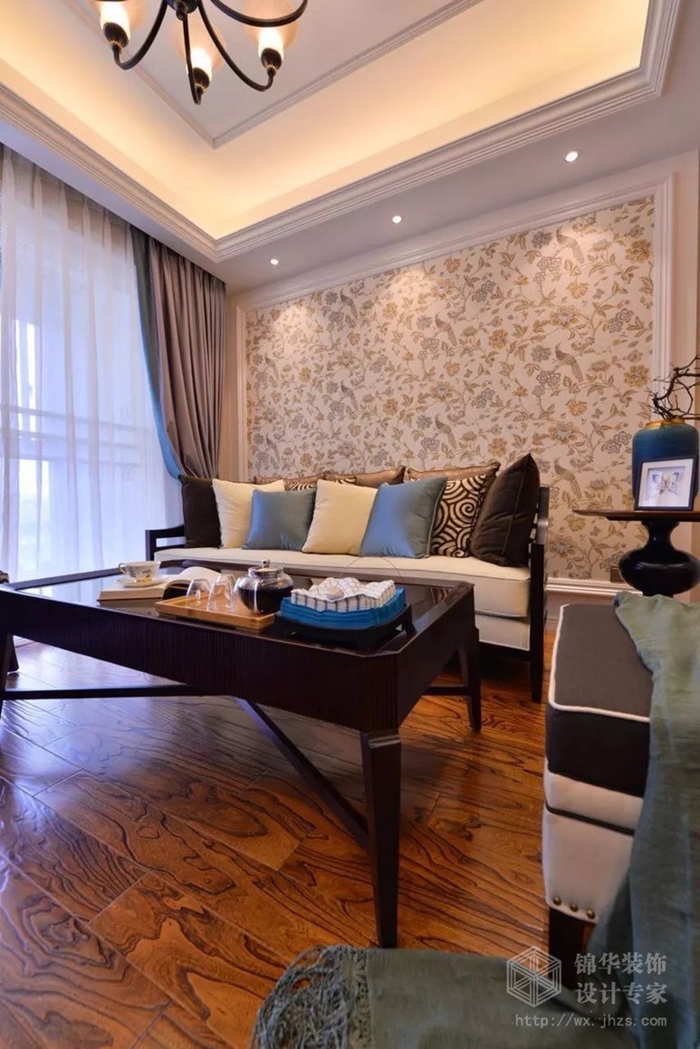 华府庄园106平米装修效果图,华府庄园顶楼复式日照房