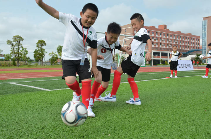 全国青少年足球夏令营第七营区,助力青少年足球比赛