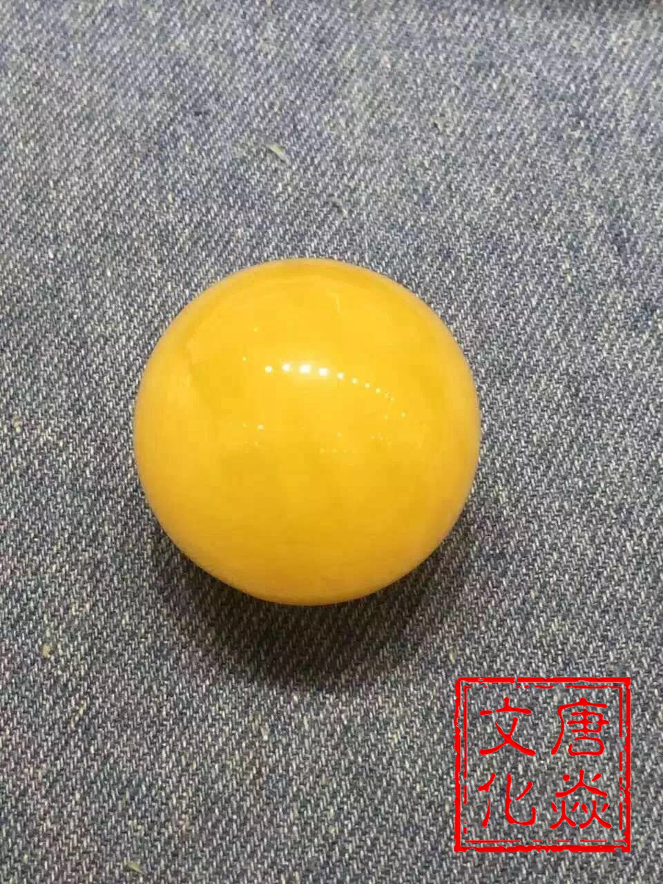 普通蜜蜡能盘成鸡油黄吗,蜜蜡鸡油黄为什么越盘越白