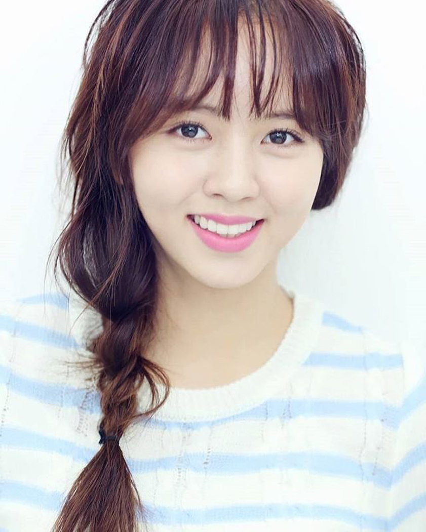 17岁气质甜姐儿，韩国人气新星金所炫