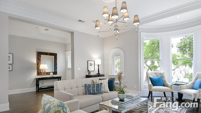 中式客厅灯具怎么选,如何选灯具客厅吸顶灯好