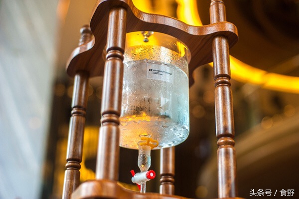 在家也能轻松制作冰爽浓郁的咖啡,做冰滴咖啡用什么豆子