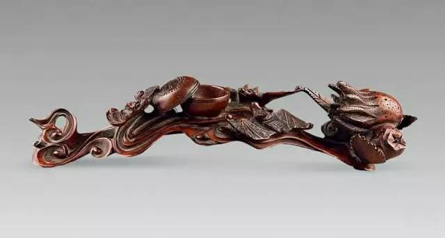 挠痒痒的，叫价千万元？竟然还有人买了