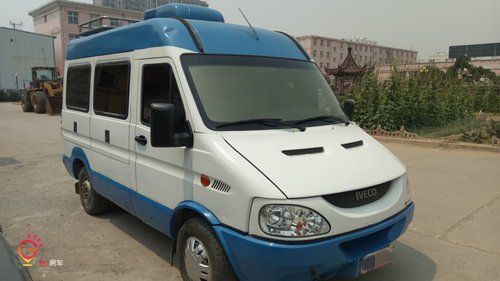 依维柯2046房车改装全过程,依维柯都灵v改房车