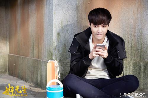 张艺兴告捷背后的努力,张艺兴努力就一定会有努力的结果