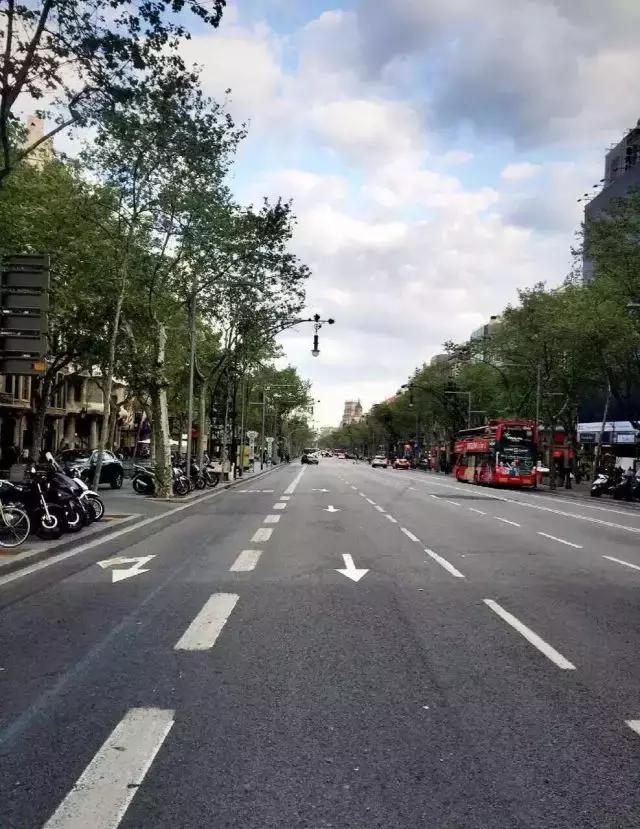 巴塞罗那自由行攻略,免费玩转西班牙马德里不思议