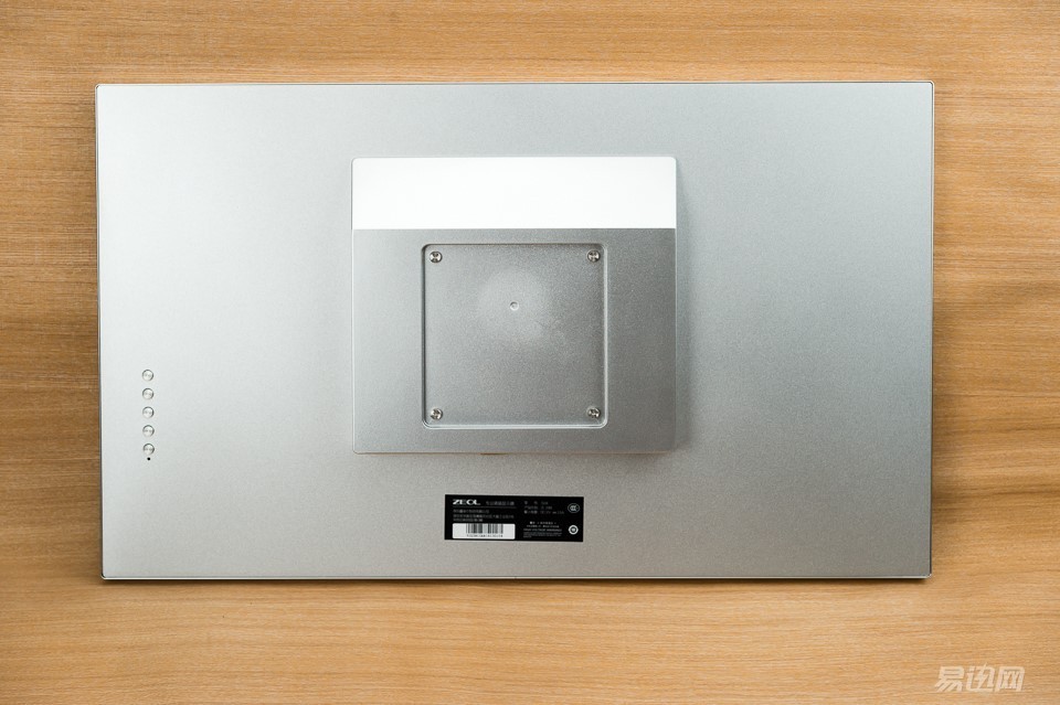 外壳和显示效果一样都是硬货——ZEOLS241显示器评测