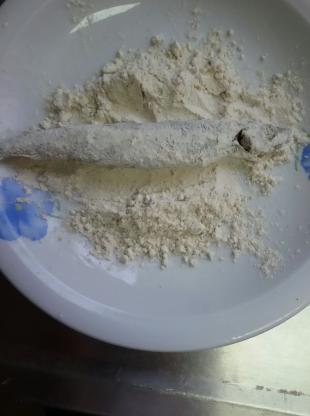 干煎多春鱼正宗做法,干煎多春鱼