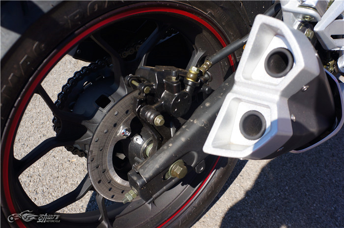 新感觉rz35双缸水冷报价,雅马哈r3和rz35