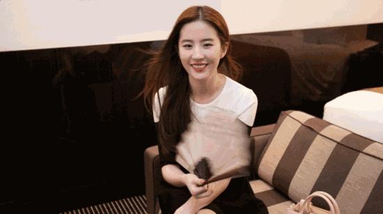 剁剁手|哭着加班赚来的钱，就该笑着买美好的东西