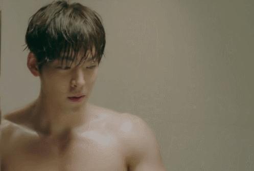 金宇彬ins李钟硕,李钟硕金宇彬单眼皮