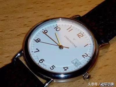 开箱一款性价比极高的腕表 (开箱一款豪华又有气质的腕表)