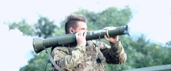 战争电影中的经典枪械,电影战狼中的一些枪械