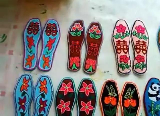 曾经陪我们行走天涯的那双鞋垫