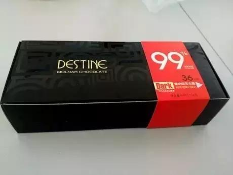 男朋友送我的礼物在我看来很贵,男朋友送的礼物吓人