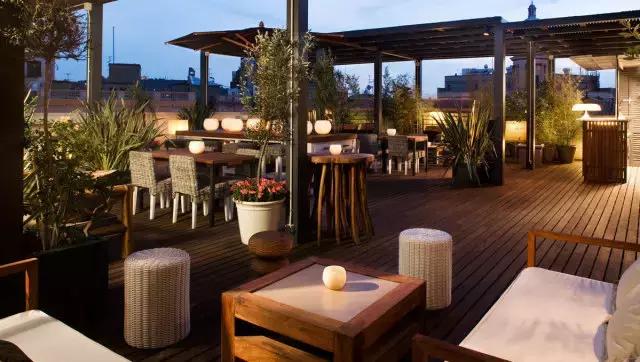 巴塞罗那自由行攻略,免费玩转西班牙马德里不思议