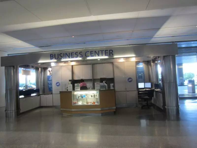 国外机场免税店购物流程,迪拜机场免税店买什么最划算