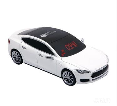 这只数码狗，也许会成为自驾车的标配装备！