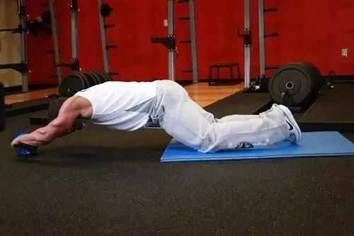 合适女性在家用的健身器材,在家最容易坚持的健身器材