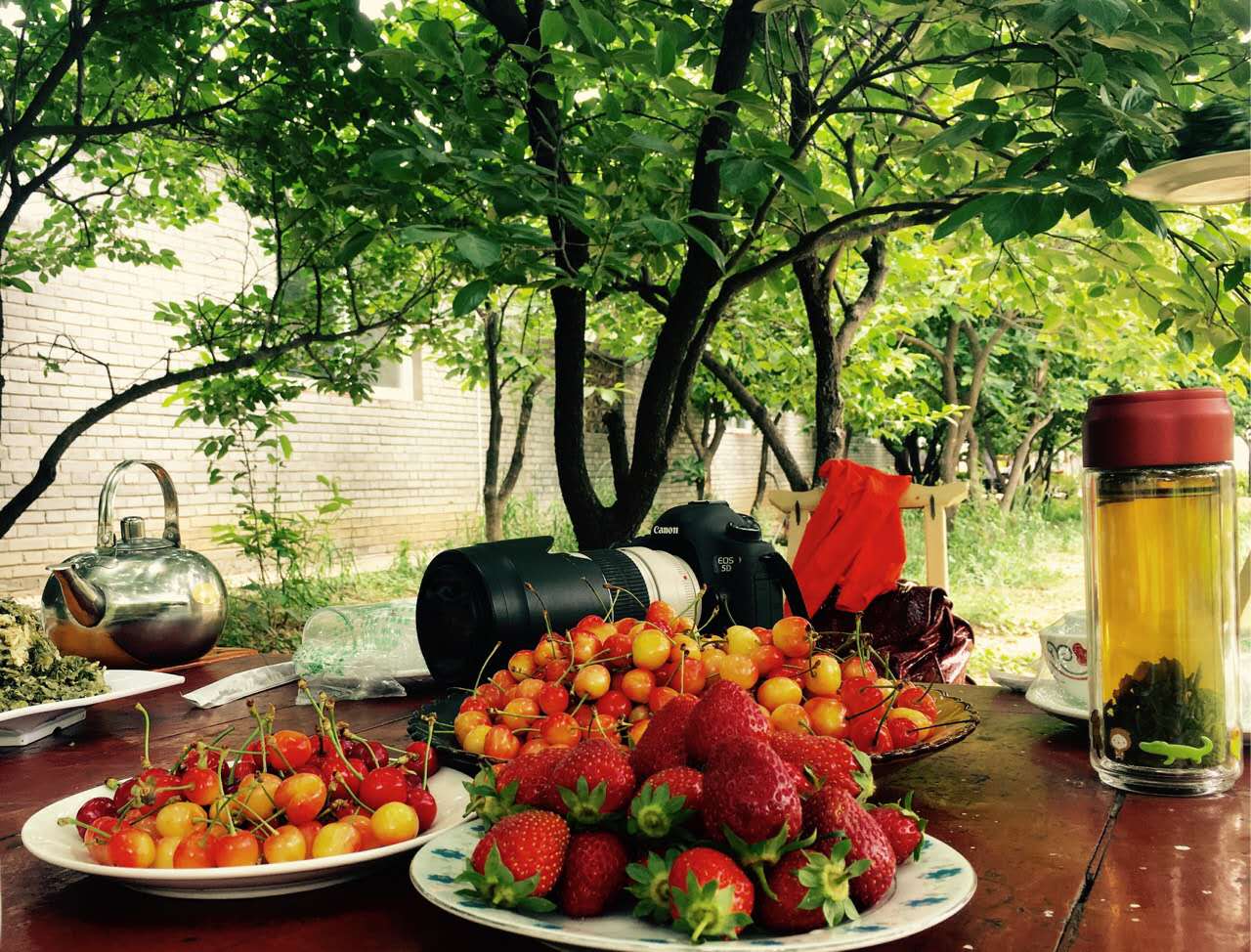 现代女子的美有多种，洛阳的她却是精致的懒！