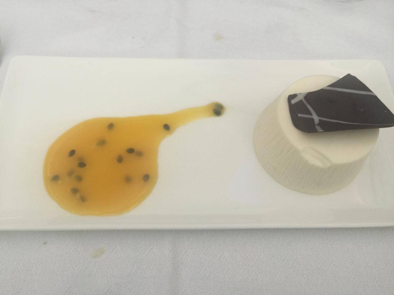 白菜价丨卡航早鸟大促：成都往返巴黎3884，往返伦敦4440！（含税）