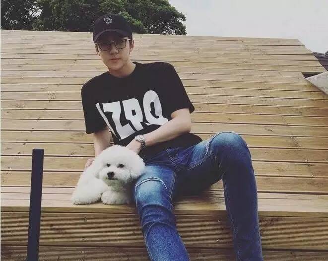 学生党买什么眼镜便宜好看,合适学生党戴的高颜值眼镜