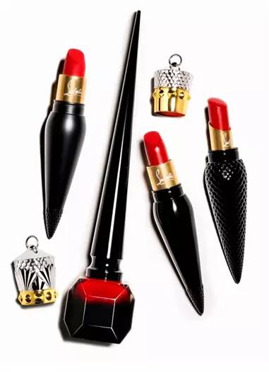 没有一支口红解决不了的问题,世上没有一件事是处理不了的