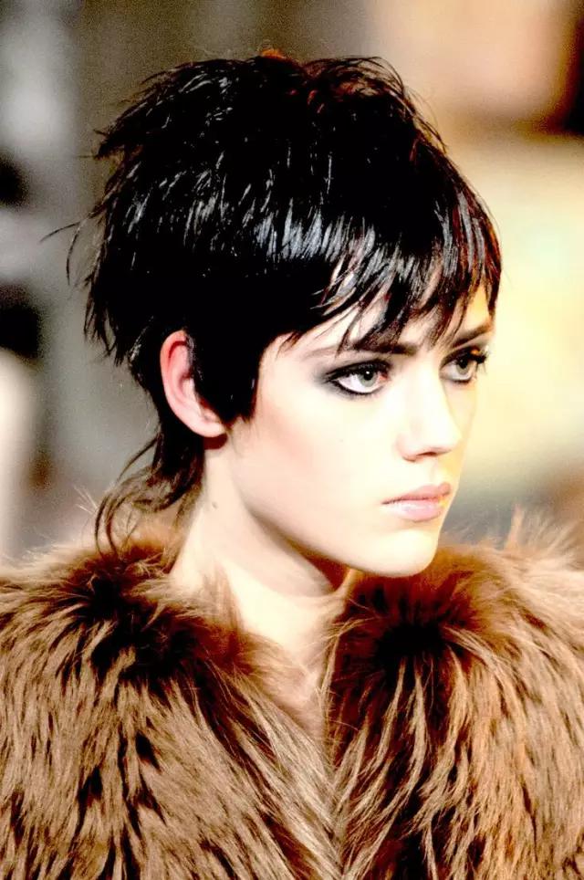 德国也有西施仙女，气质不输刘亦菲迪丽热巴！