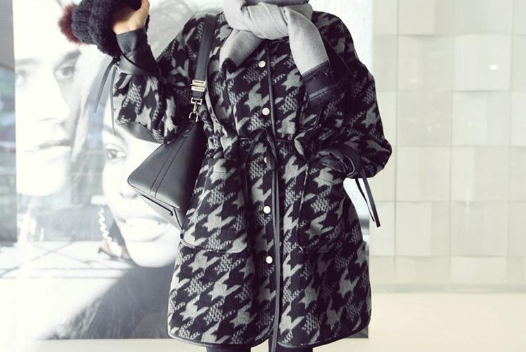 腊七腊八、冻掉下巴！寒意未减，喝碗腊八粥！千鸟格毛呢外套走起