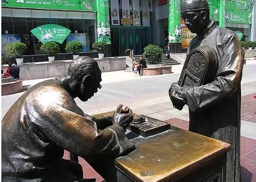 没有雾霾天的郑州还是挺美的