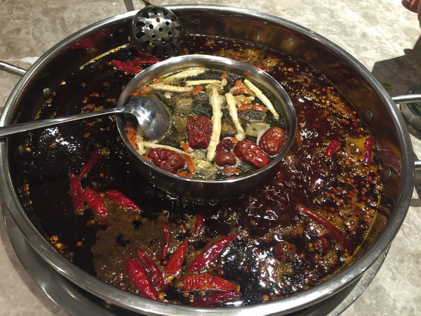 重庆观音桥附近好吃的火锅,重庆火锅菜品大全100种