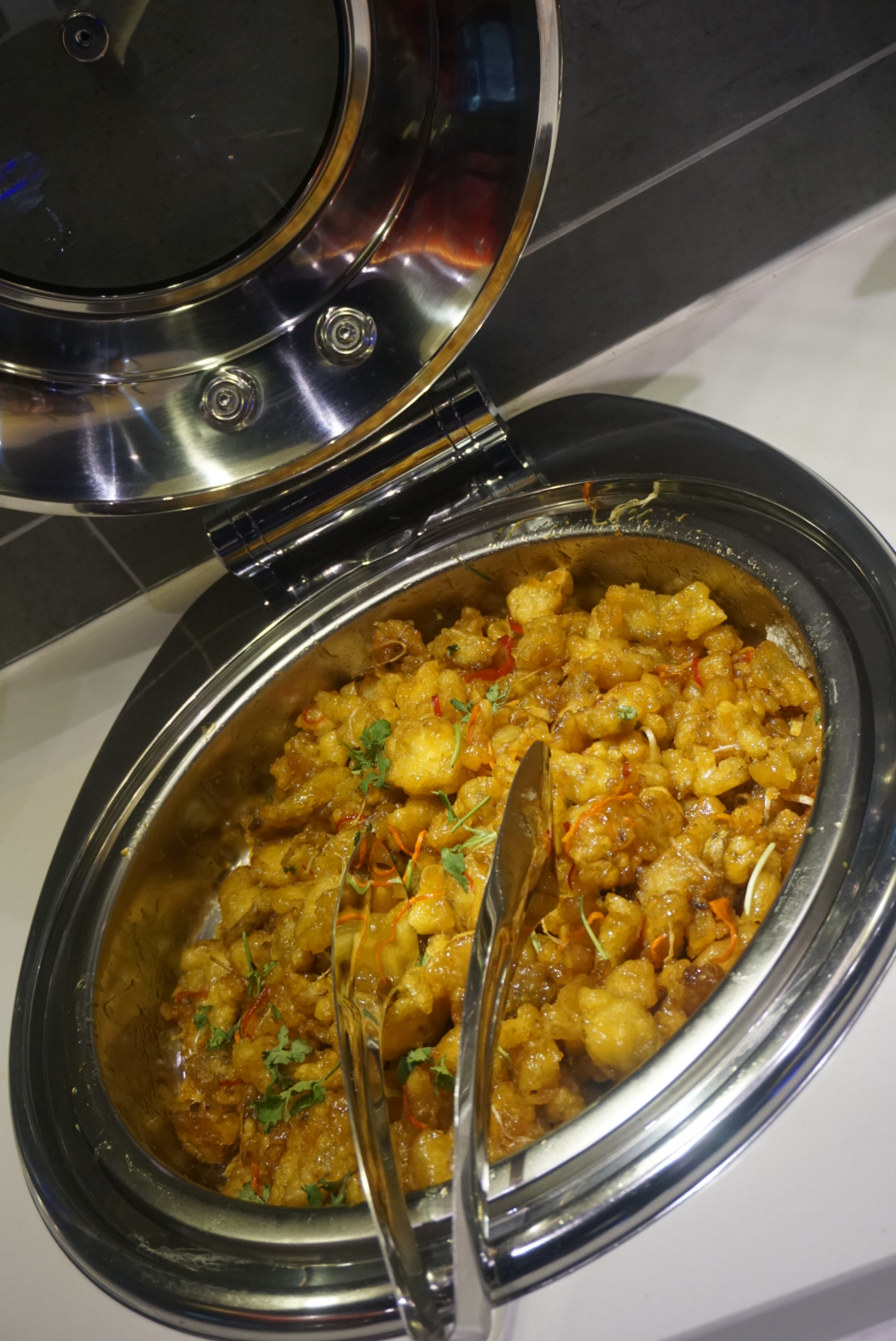 在21世纪以来最冷的一月份，足吃18年后变身逆天的好伦哥