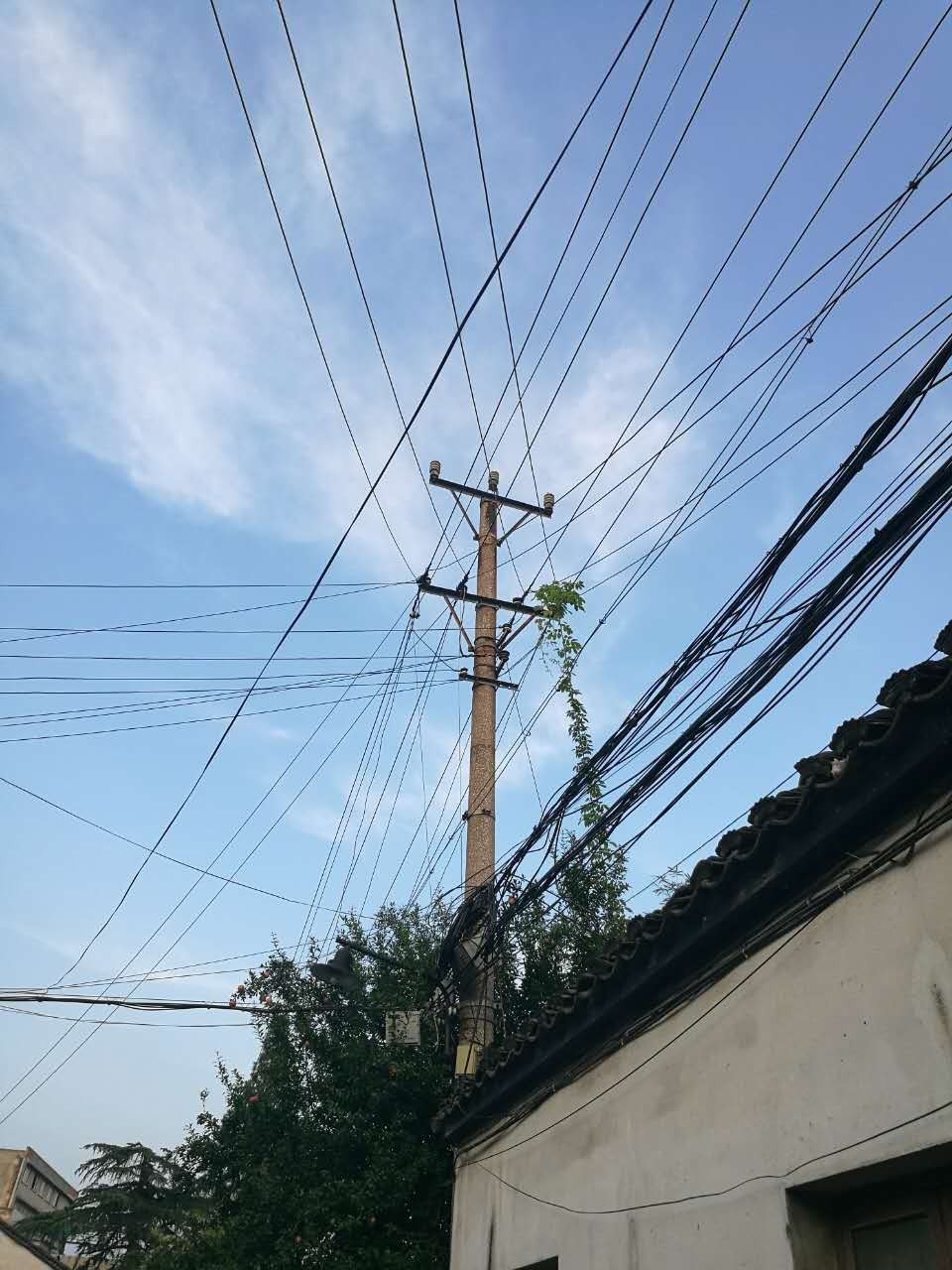 悬桥巷|顾颉刚与叶圣陶童年嬉戏的巷子里，藏着悠悠历史