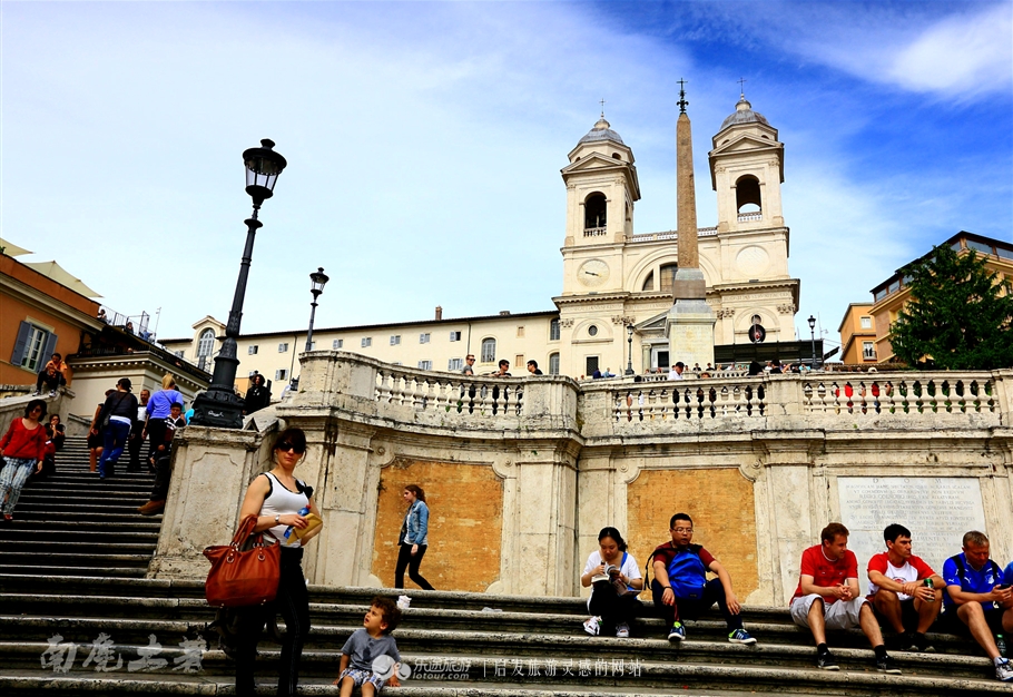 跟随罗马假日邂逅电影中的场景,从头到尾看罗马假日电影