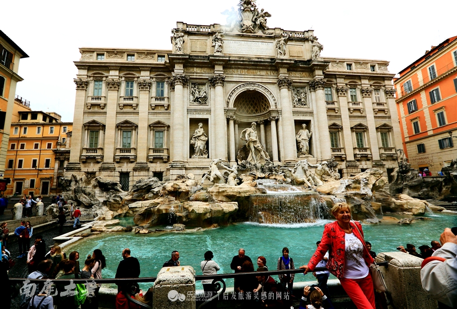 跟随罗马假日邂逅电影中的场景,从头到尾看罗马假日电影