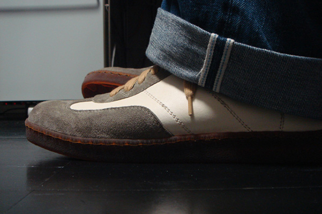 原来Puma、MartinMargiela、visvim都“抄袭”过德国*用军**训练鞋！#球鞋星期二