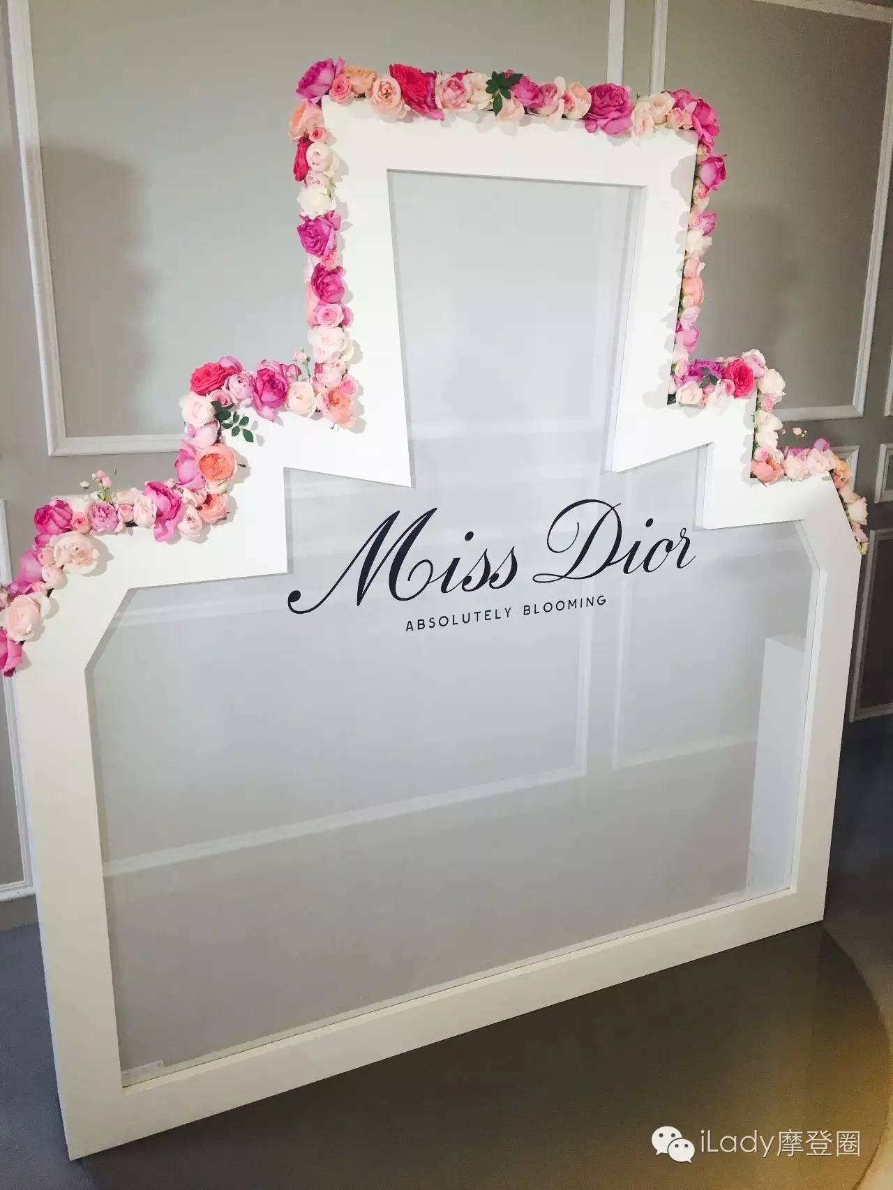 新一代“迪奥小姐”邀你重回墨山城堡！要来体验吗？