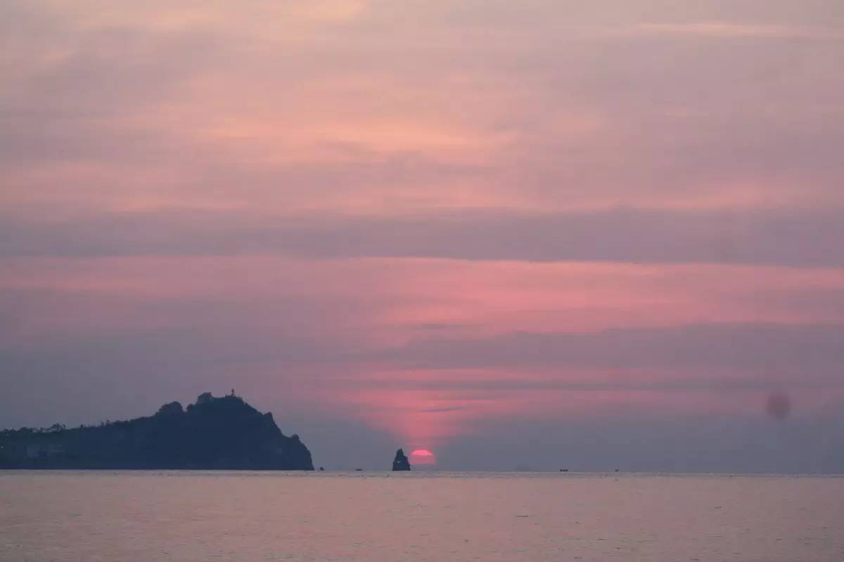 烟台青岛哪个更合适居住,青岛威海烟台哪个最合适居住