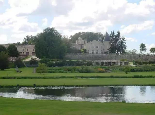 深挖寺库42件美好单品，我知道你想有点酷，但又怕太出格！