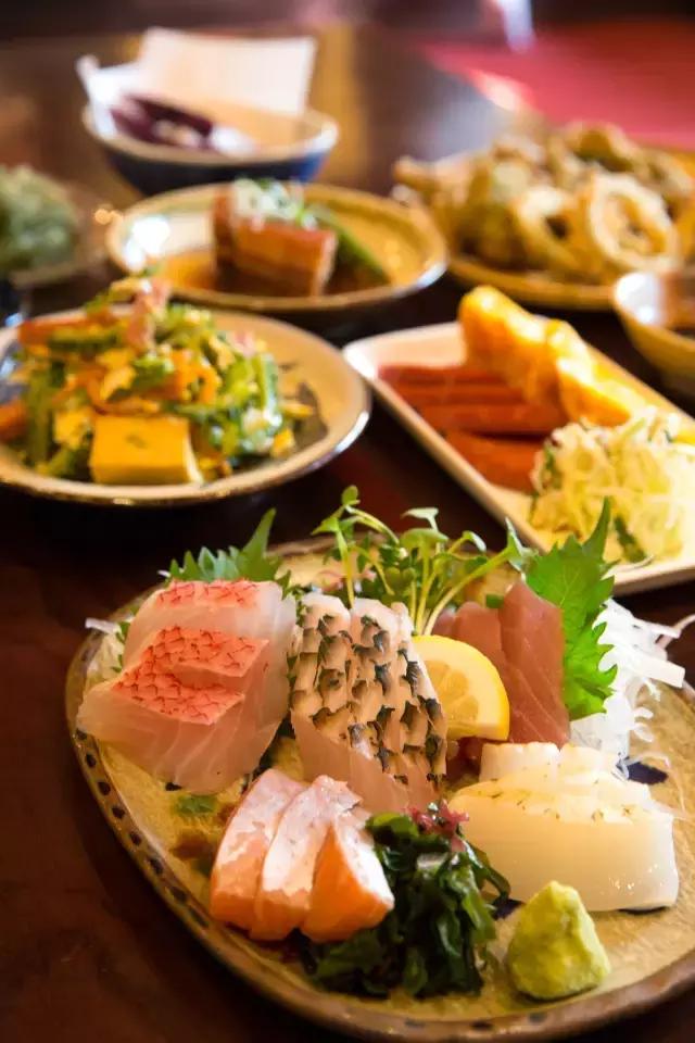 吃石恒牛肉，逛美军基地——日本冲绳就要这样玩！