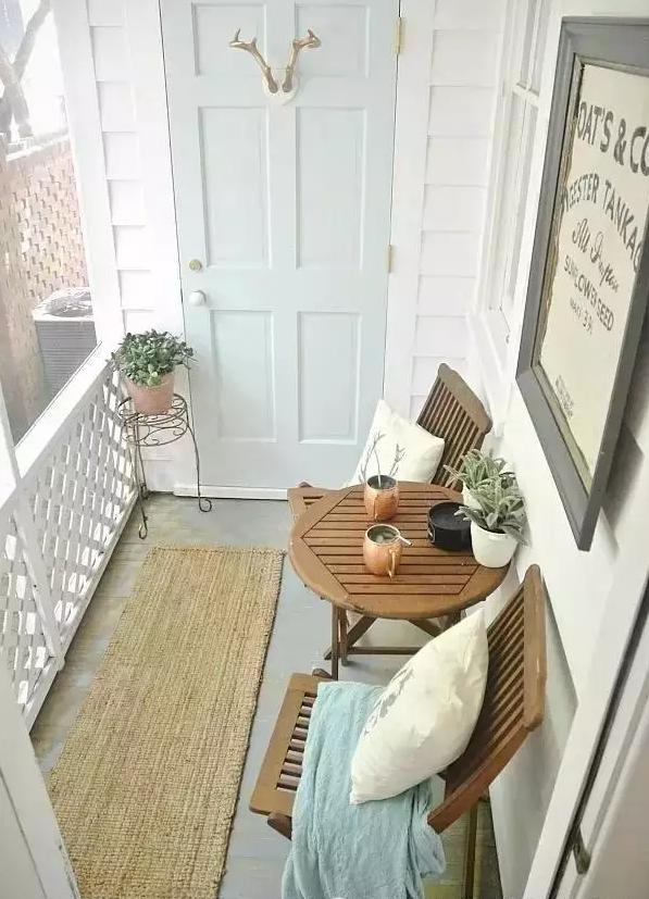 为了让媳妇高兴，他说阳台就要这样装