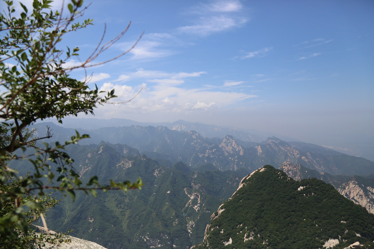 夜爬华山北上徒步西下索道攻略,超长十二小时华山西峰大索道