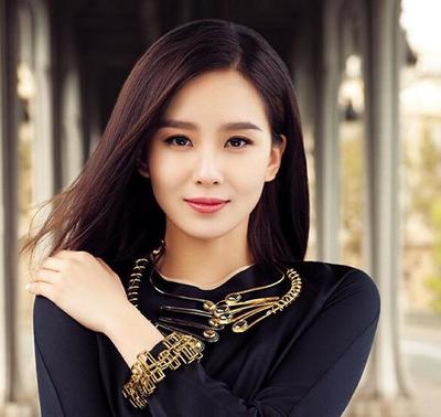 圆脸也能够中分,大圆脸侧分中分哪个瘦脸