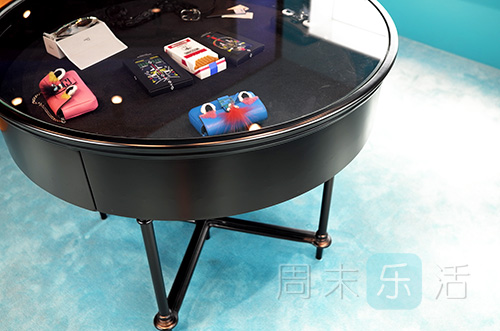 逛街试衣服快乐文案,逛街收获快乐文案